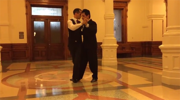 Ricardo and Stephen – Tango at the Texas Capitol Building